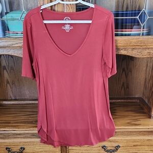 Women's V-Neck Top - Rust